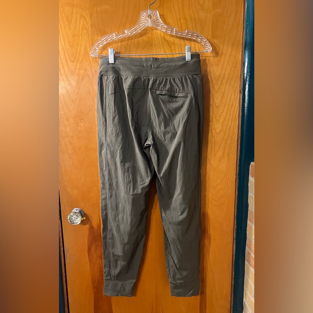 ATHLETA Trekkie North Jogger - Picture 4 of 4
